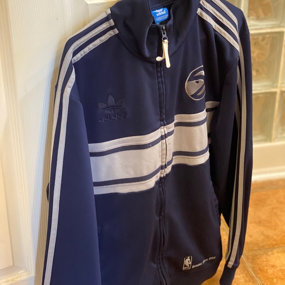 Atlanta Hawks season ticket jacket Adidas - Picture 3 of 10